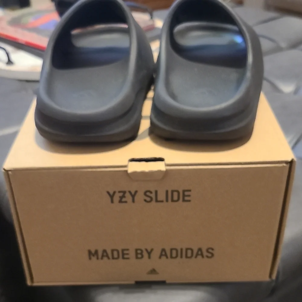 Adidas Onyx Yeezy Slides